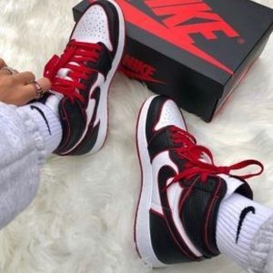 Air Jordan 1